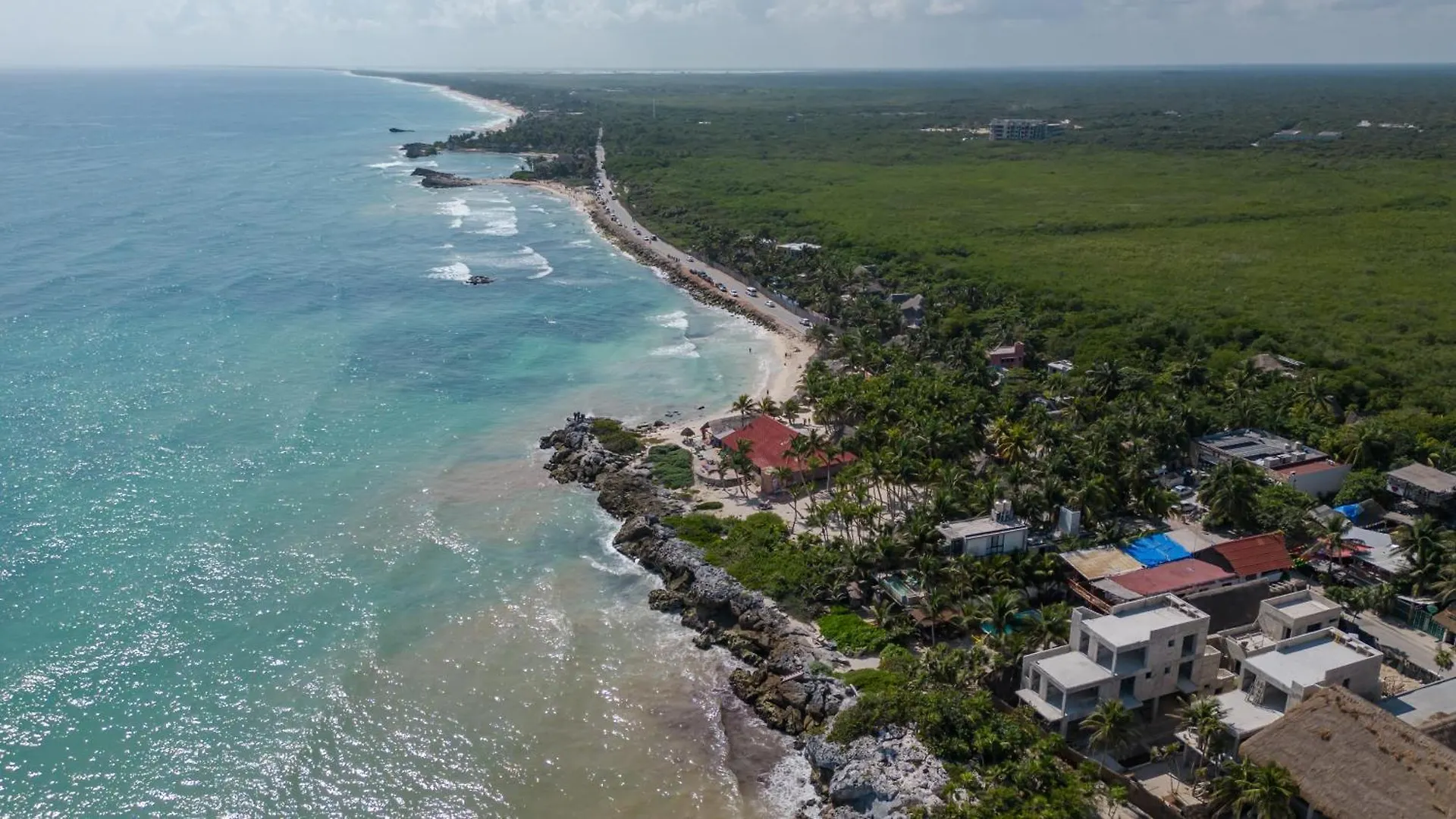 Tropicalito Villa On The Beach Tulum Hotel
