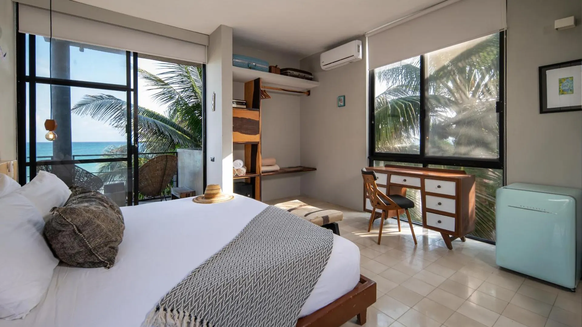 Hotel Tropicalito Villa On The Beach Tulum
